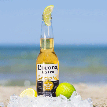 Bia Corona phù hợp sử dụng và một lát chanh